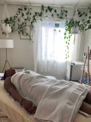 Woven Acupuncture clinic