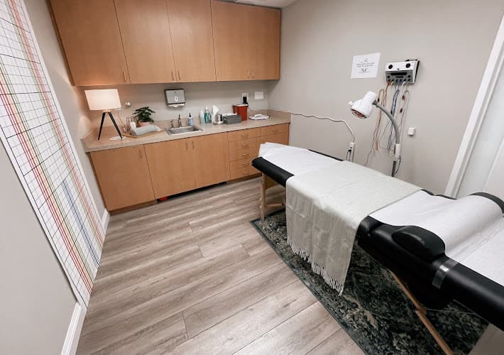 Rivernorth Acupuncture 경희강북한의원 clinic
