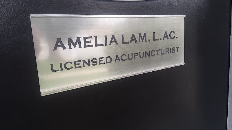 Amelia Lam LAc, Acupuncture clinic
