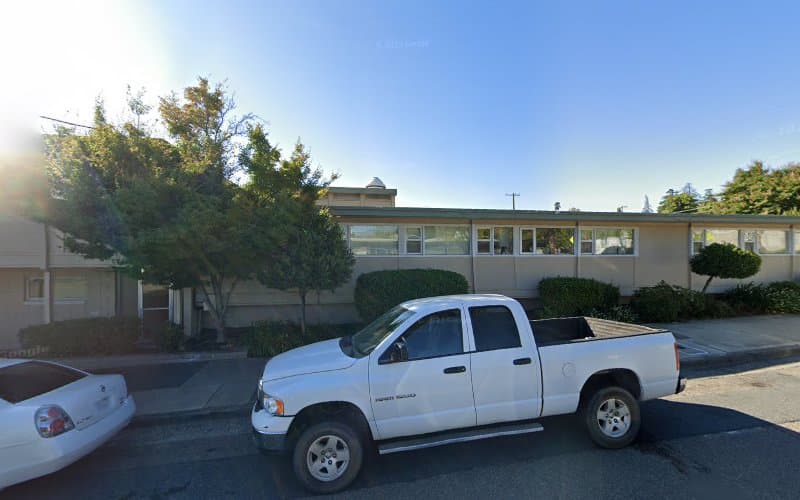 Linda Ragan, Lac clinic