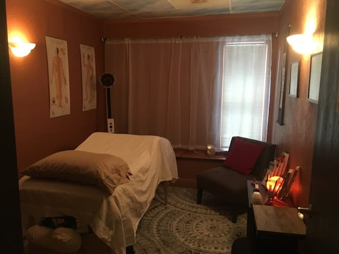 Way of the Phoenix Acupuncture clinic
