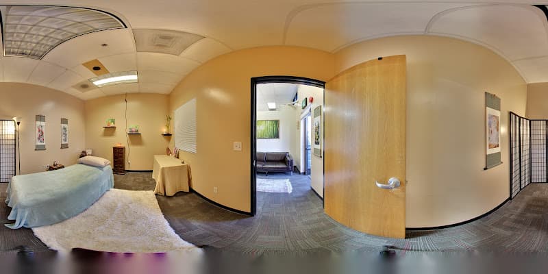 Red Tonics Acupuncture clinic