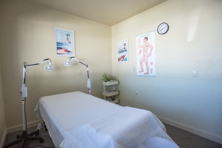 AAA Acupuncture Center clinic