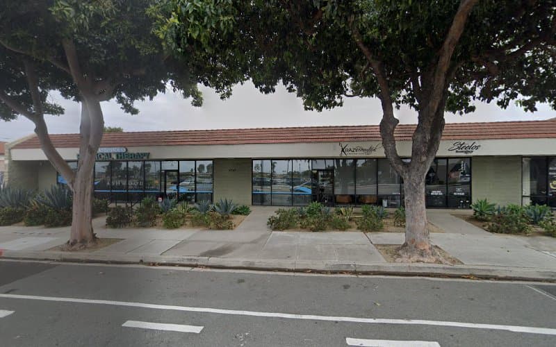 Jennifer Ferro, L.Ac. clinic