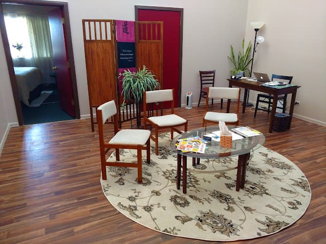 Life Long Acupuncture clinic