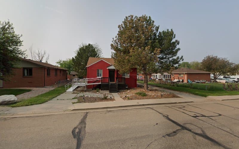 Shiloah Howard, L.Ac. clinic