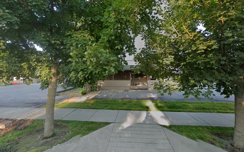 AWAKENINGS ACUPUNCTURE & HERBAL CLINIC clinic