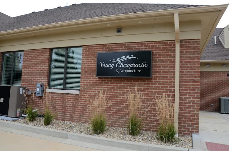 Young Chiropractic and Acupuncture clinic