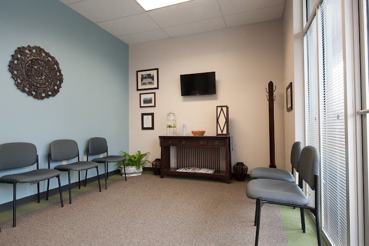 Edmistone Acupuncture & Chiropractic clinic
