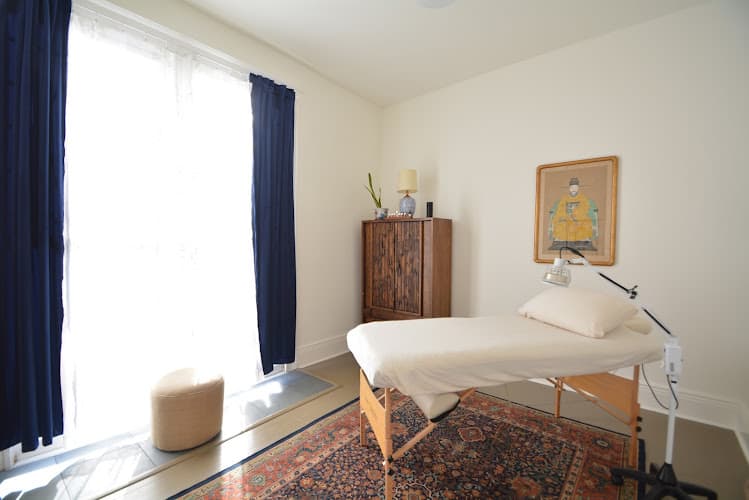 Hidden Root Acupuncture clinic