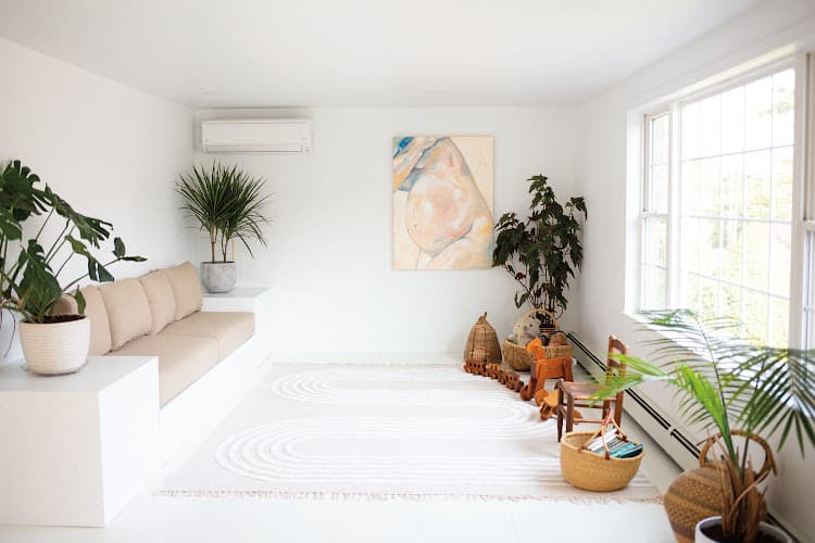 Dr. Liz Yancelson clinic