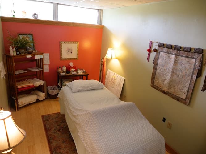 Emanuele Acupuncture Center clinic