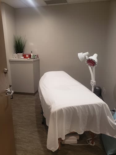 Alloy Acupuncture clinic