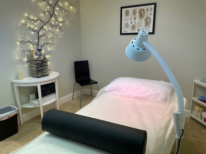 LNJS ACUPUNCTURE clinic