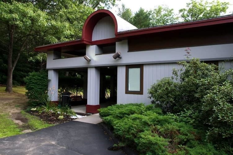 Fly Again Acupuncture clinic