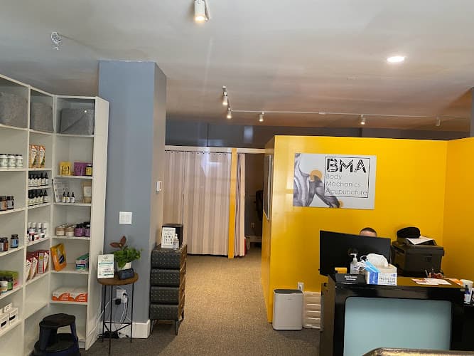 Body Mechanics Acupuncture clinic