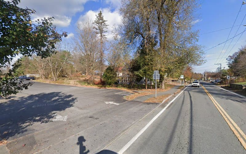 Robin D. Saltzman, LAC clinic