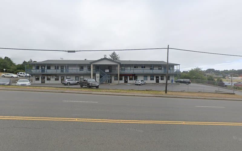 Vecera, Tina LAc clinic