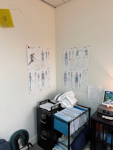 Acupuncture Physical Therapy clinic