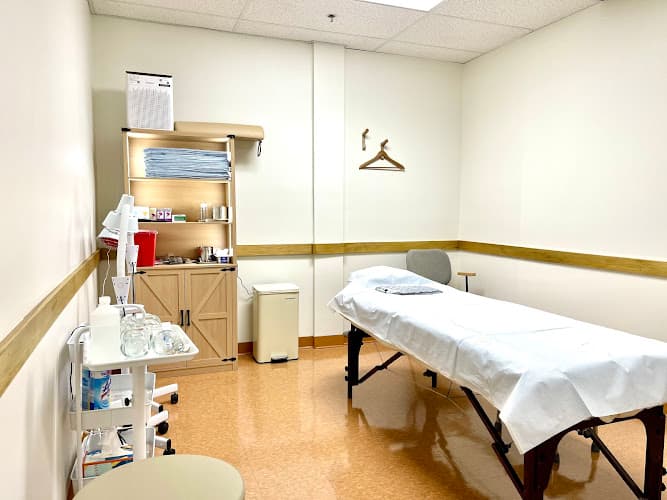 Daqing Acupuncture 达青中医针灸诊所 clinic