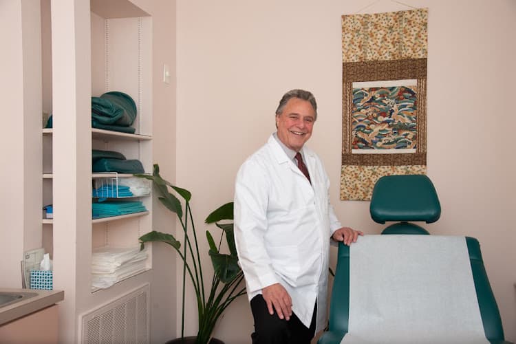 The Acupuncture Clinic clinic