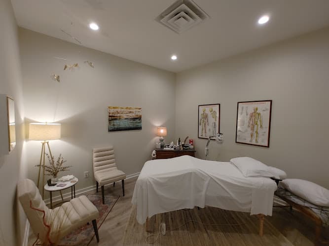 Hilton Acupuncture clinic