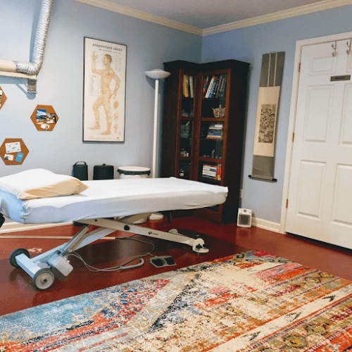 Mary Helen Robert, LAc clinic