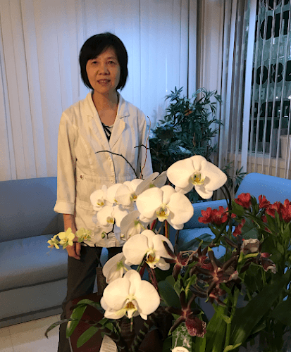 T R Acupuncture & Herb Clinic clinic