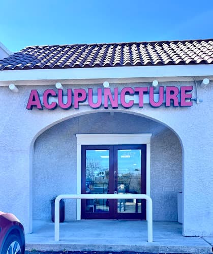 Acupuncture Dr. Luo Clinic clinic