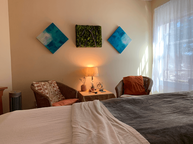 Ten Stones Acupuncture clinic