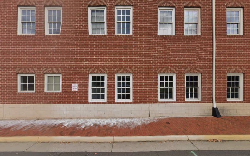 Sarah Giardenelli clinic