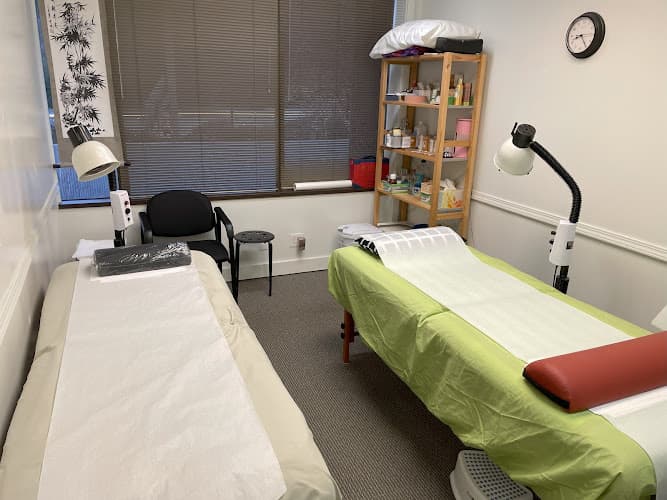 Wellness Acupuncture & 경희 한의원 🏵️Bellevue. clinic