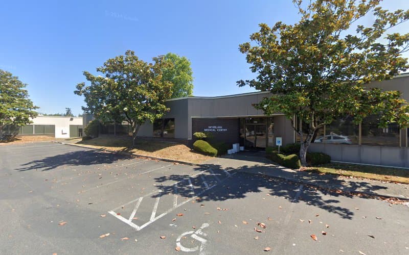 Universal Qi Healing Center clinic