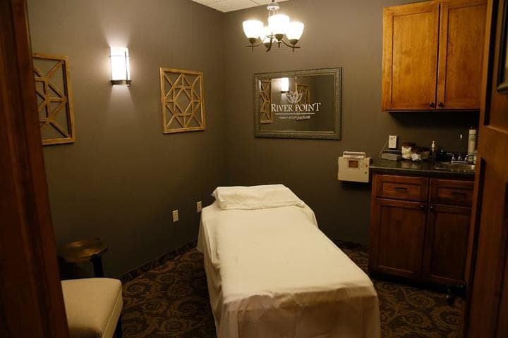 River Point Family Acupuncture clinic
