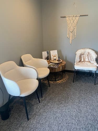 Isthmus Wellness clinic