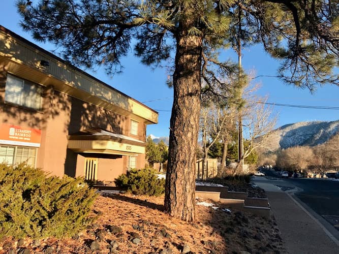 Straight Bamboo clinic