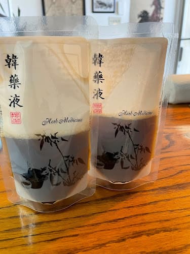 Pure Green Acupuncture and Herbs Clinic clinic