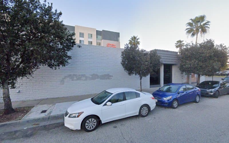 Haghighi Kambiz clinic