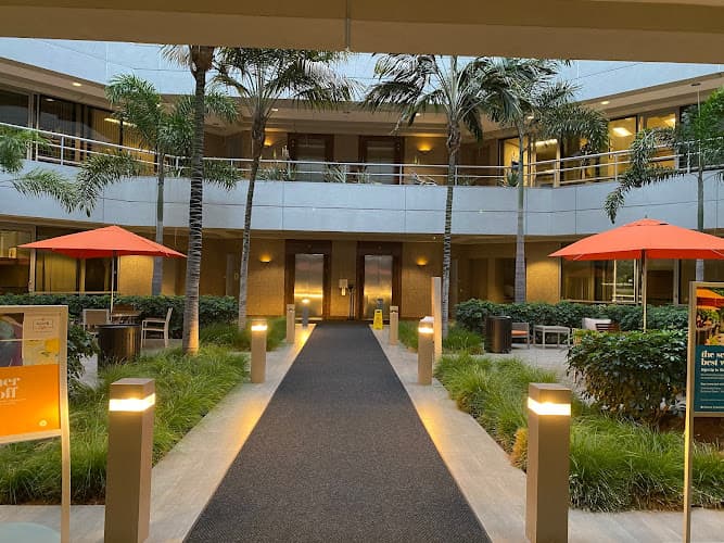 DeeR MooN Acupuncture Clinic clinic