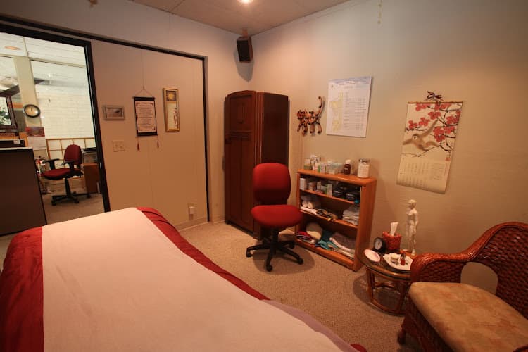 Catherine Burns Real Health Acupuncture clinic