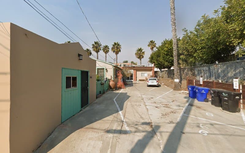 The Points of Life Acupuncture and Herbal Medicine clinic