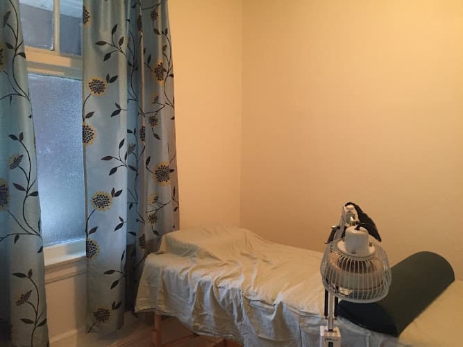 Balancing Points Acupuncture, Herbs, & Nutrition clinic