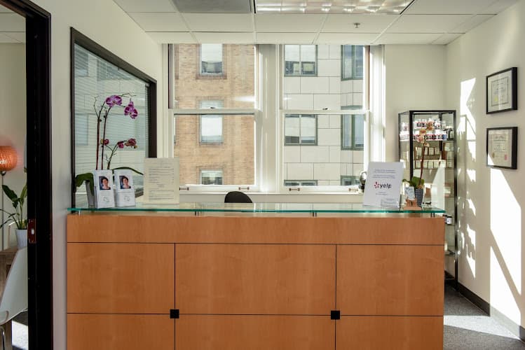 Point of Life Acupuncture - Paola Acuna L.Ac clinic