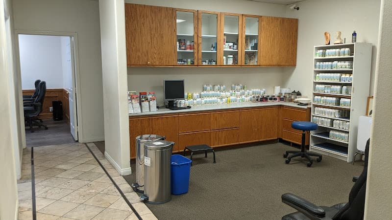 Bruce Pendleberry, OMD, LAc, Dipl. O.M. (NCCAOM) clinic