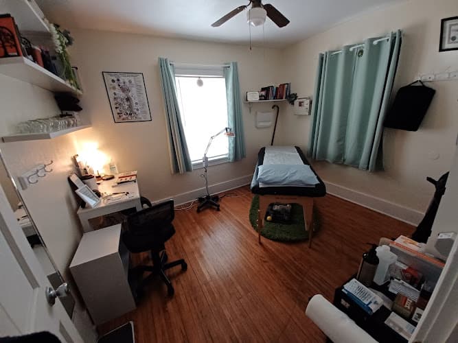 Laughing Tao Acupuncture & Herbal Medicine clinic