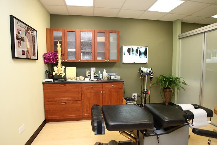 Healing Touch Chiropractic & Acupuncture clinic