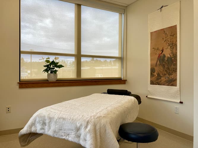 Great Wave Acupuncture & Wellness Massage Nutrition clinic