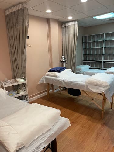 A Plus Health Care clinic