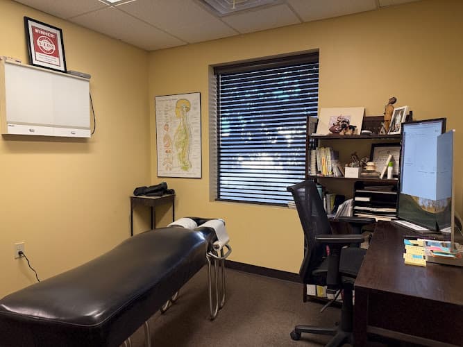 Snyder Chiropractic & Acupuncture clinic