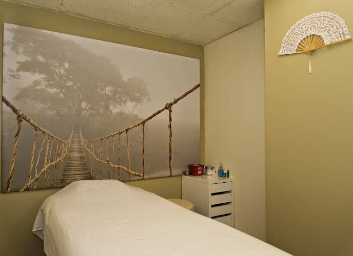 Renew Acupuncture clinic